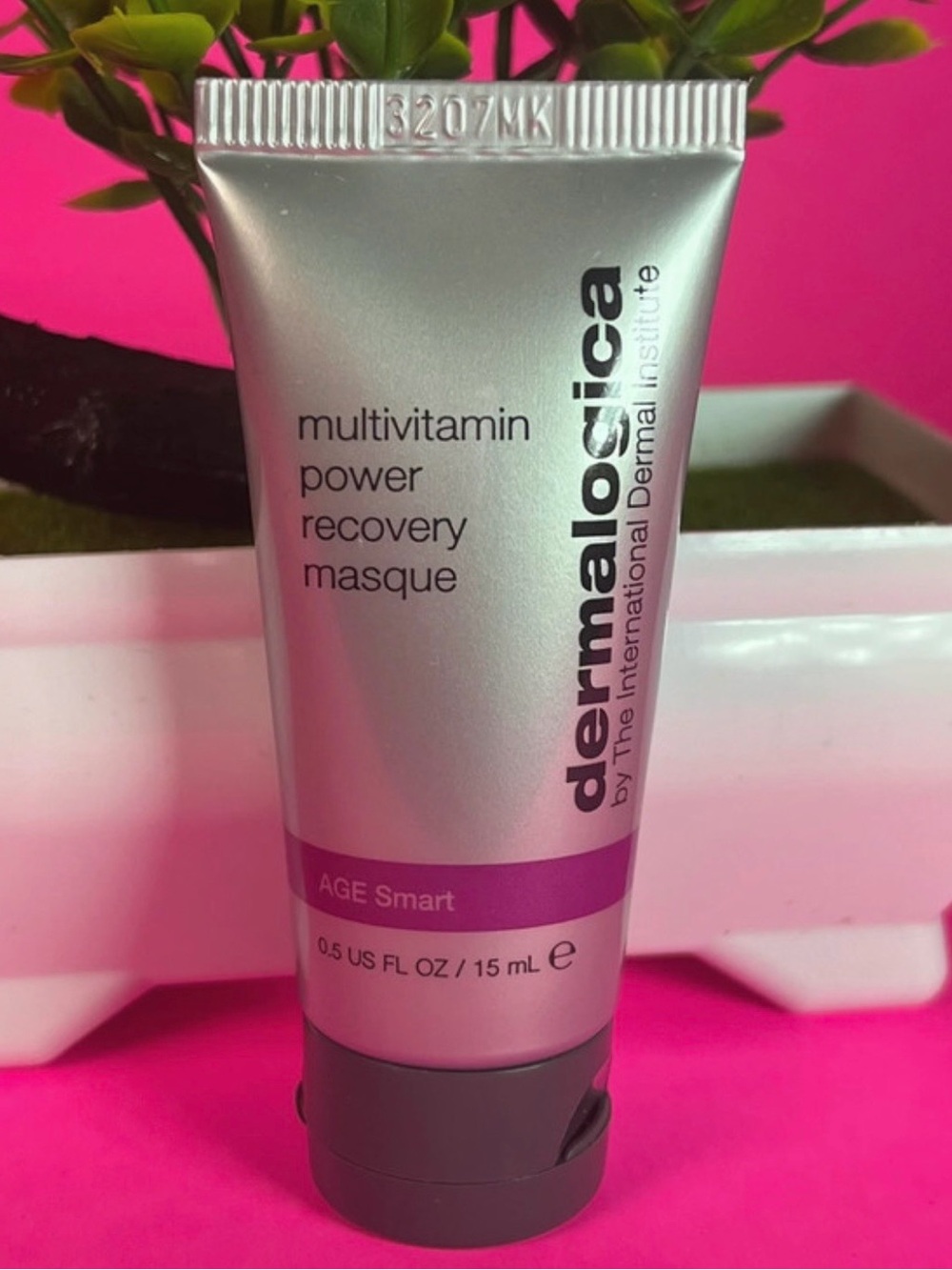 Peter Thomas Roth Cloud Cream + Dermalogica Multivitamin Mask Set
